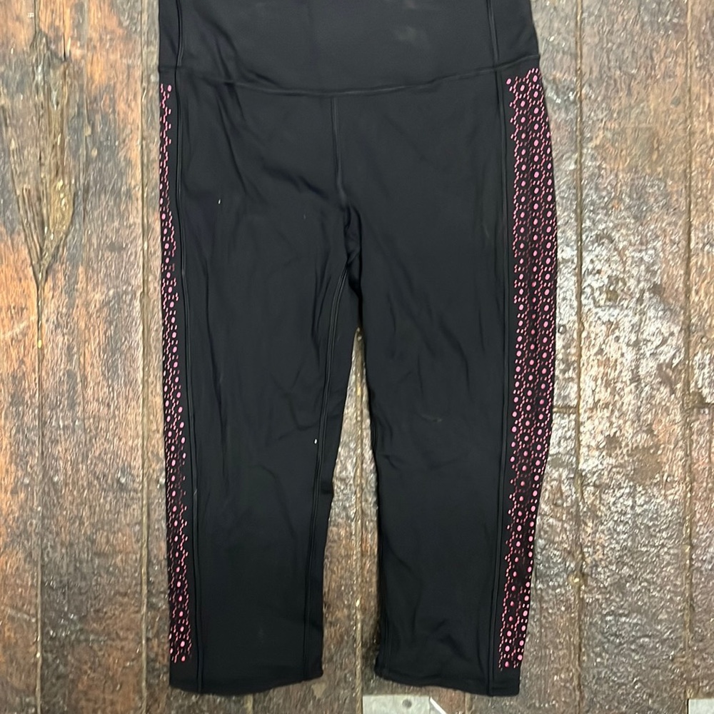 Lulu capri pants